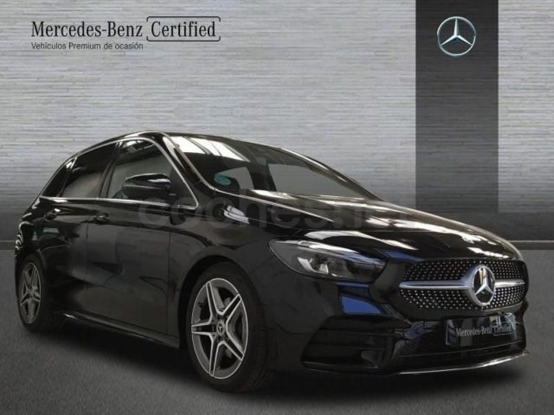 Begagnad Mercedes B180 116 HK (85 kW) 2022 Svart Minibuss