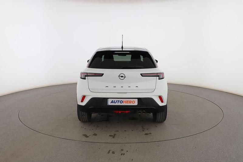 Usado Opel Mokka GS Line 131 CV (96 kW) 2021 Blanco SUV