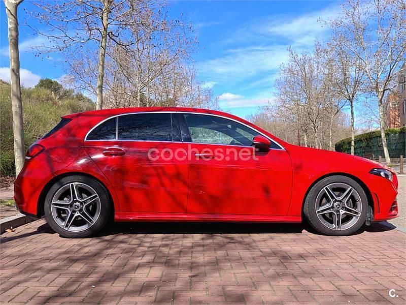 Usado Mercedes A180 109 CV (80 kW) 2018 Rojo Berlina