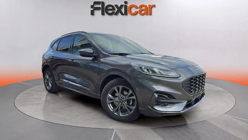 Usado Ford Kuga ST-Line 120 HP (88 kW) 2024 SUV