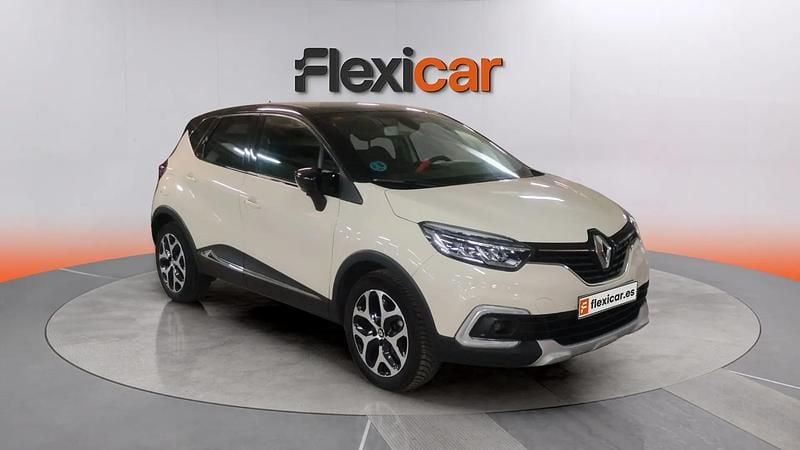 Usado Renault Captur Life 90 HP (66 kW) 2019 Bege SUV