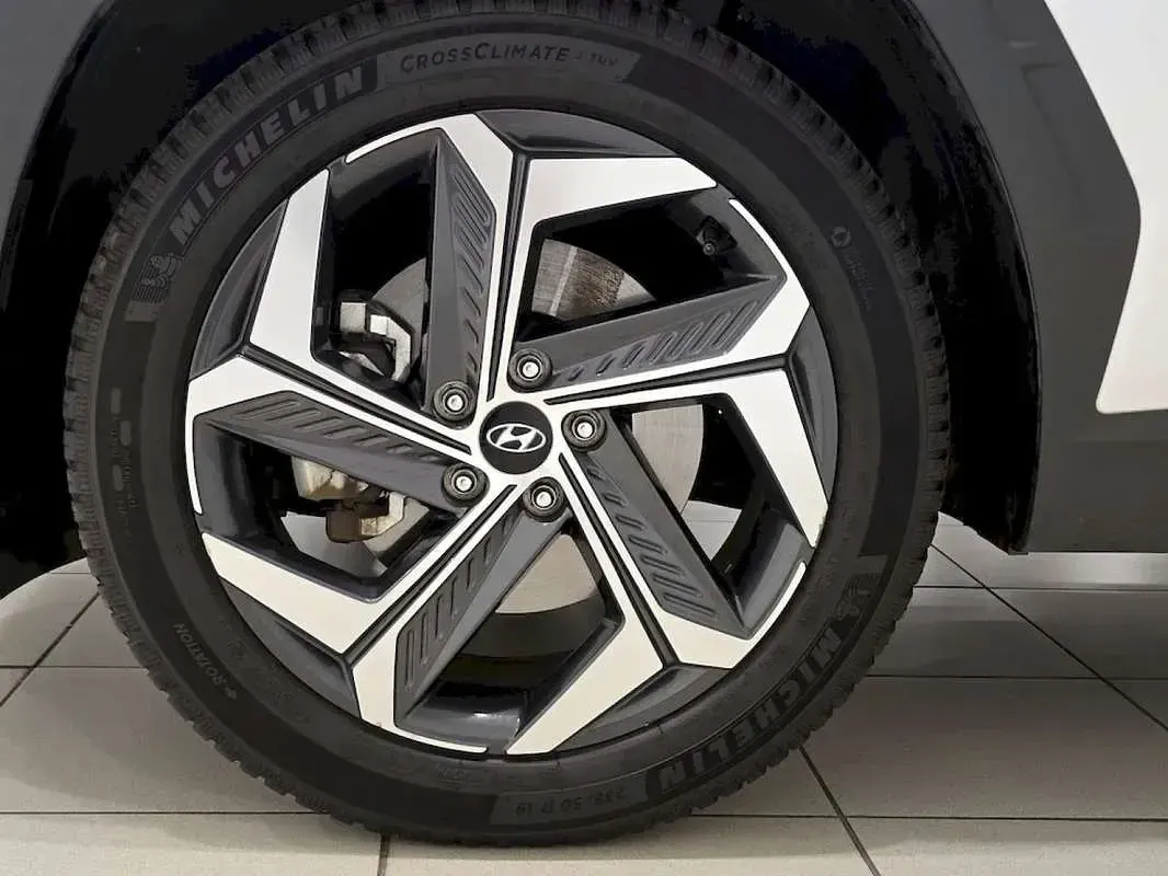 Usado Hyundai Tucson 150 CV (110 kW) 2022 Blanco SUV