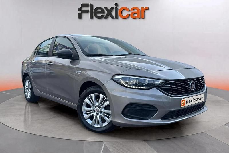 Marrón Usado 2019 Fiat Tipo Berlina | 9590 € (Buen precio) - Imagen 1/4