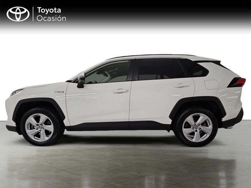 Usado Toyota RAV4 Advance 218 CV (160 kW) 2021 Blanco SUV