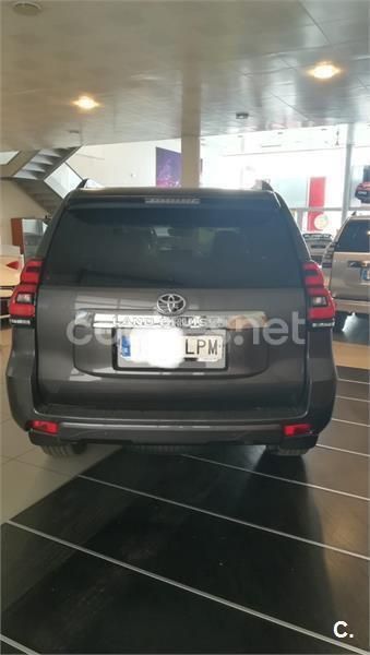 Usado Toyota Land Cruiser Limited 204 CV (150 kW) 2021 Gris / plata SUV