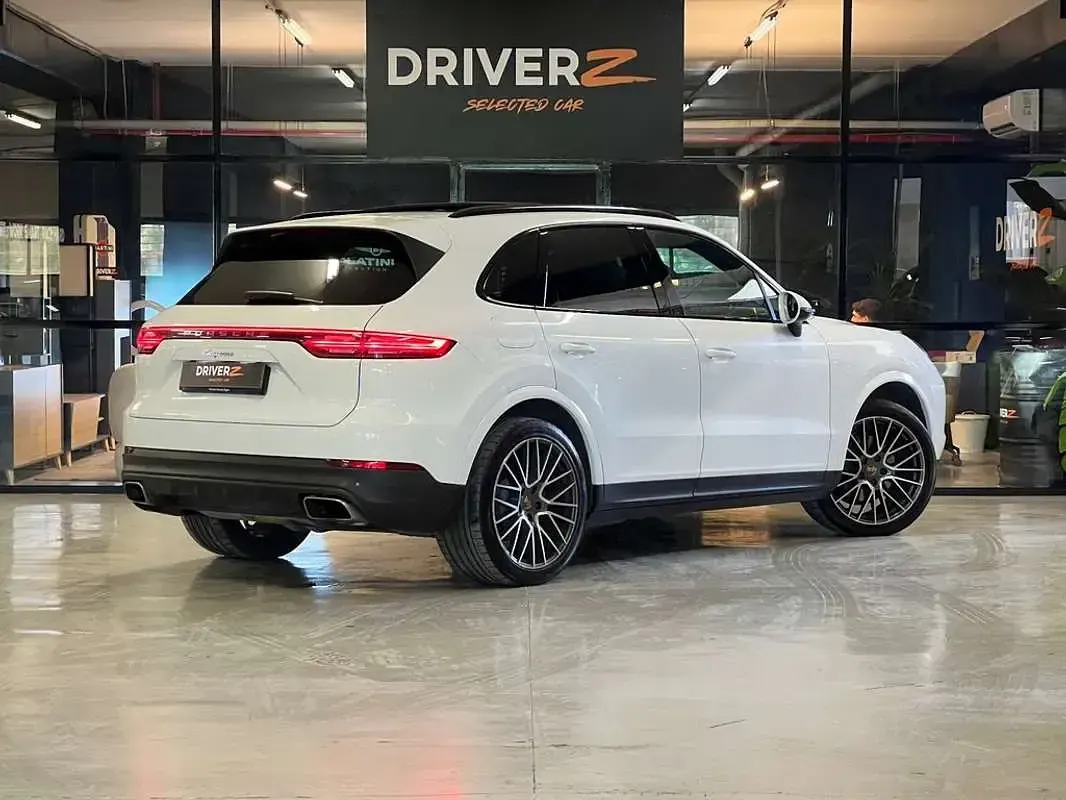 Usado Porsche Cayenne 340 CV (250 kW) 2018 Blanco SUV