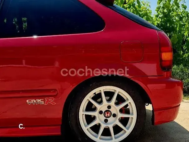 Usado Honda Civic 160 CV (117 kW) 1997 Rojo Berlina