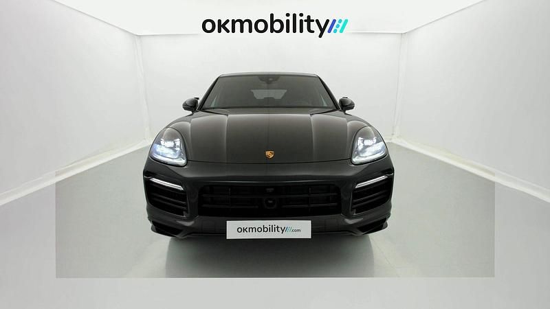 Usado Porsche Cayenne Platinum Edition 462 CV (339 kW) 2022 Negro cromita SUV