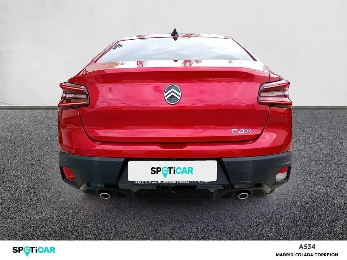 Usado Citroën C4 X 136 CV (100 kW) 2024 Rojo SUV