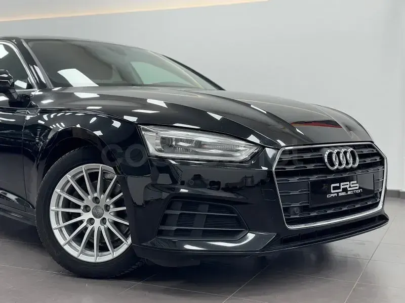 Usado Audi A5 Sportback 170 CV (125 kW) 2018 Negro Utilitario