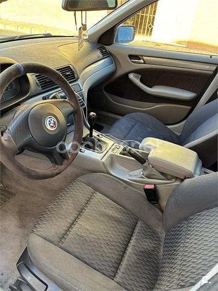 Käytetty BMW 320 170 HP (125 kW) 2001 Sininen Sedan