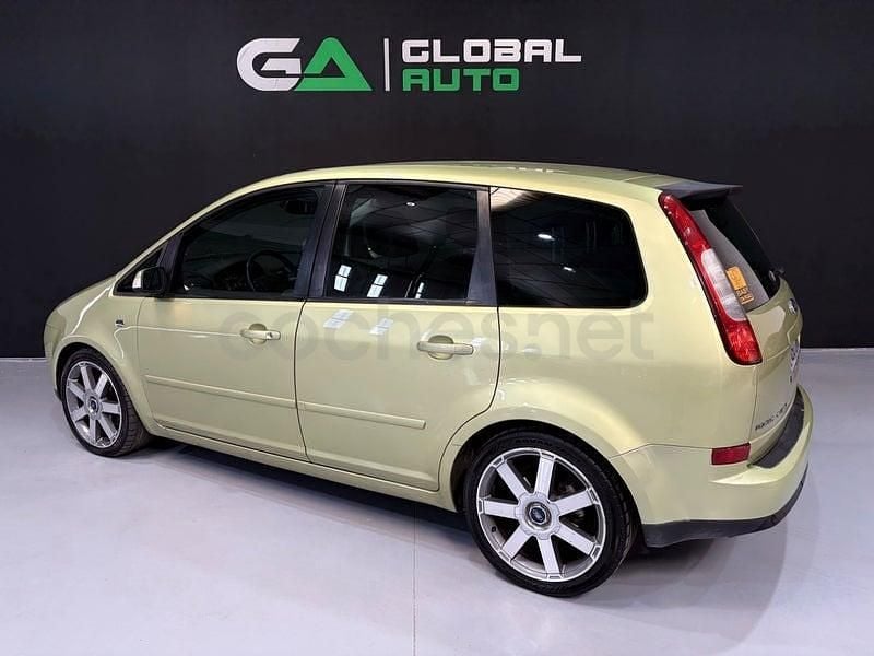 Usado Ford C-MAX Ghia 109 CV (80 kW) 2005 Verde Monovolumen
