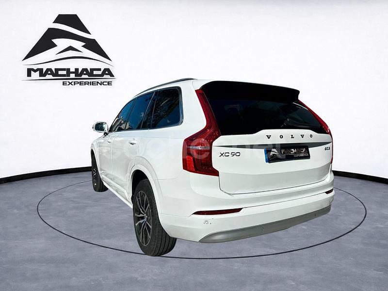 Usado Volvo XC90 Momentum 235 CV (172 kW) 2022 Blanco SUV