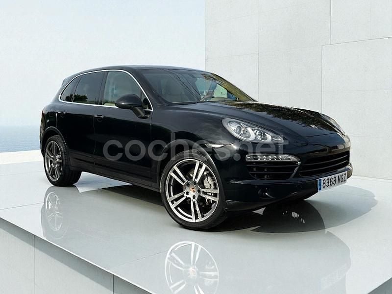 Negro Usado 2010 Porsche Cayenne SUV | 13.995 € (Precio justo) - Imagen 1/4