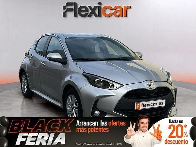 Gris Usado 2022 Toyota Yaris Edition Berlina | 16.490 € (Precio justo) - Imagen 1/4
