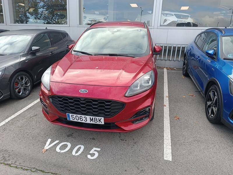 Granate Usado 2022 Ford Kuga ST-Line X SUV | 24.500 € (Precio justo) - Imagen 1/4