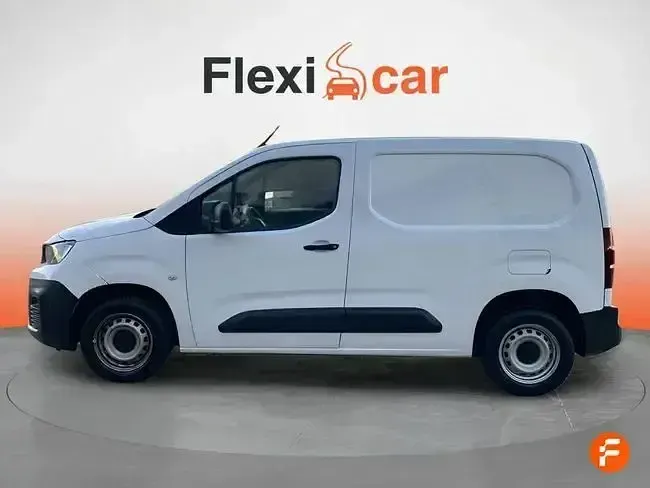 Usado Peugeot Partner 102 CV (75 kW) 2021 Blanco Monovolumen