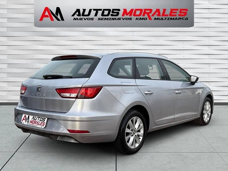 Usado Seat Leon ST Style 115 CV (84 kW) 2017 Plata Familiar