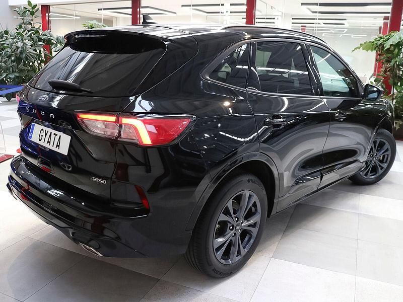 Usado Ford Kuga ST-Line 225 CV (165 kW) 2023 Negro SUV