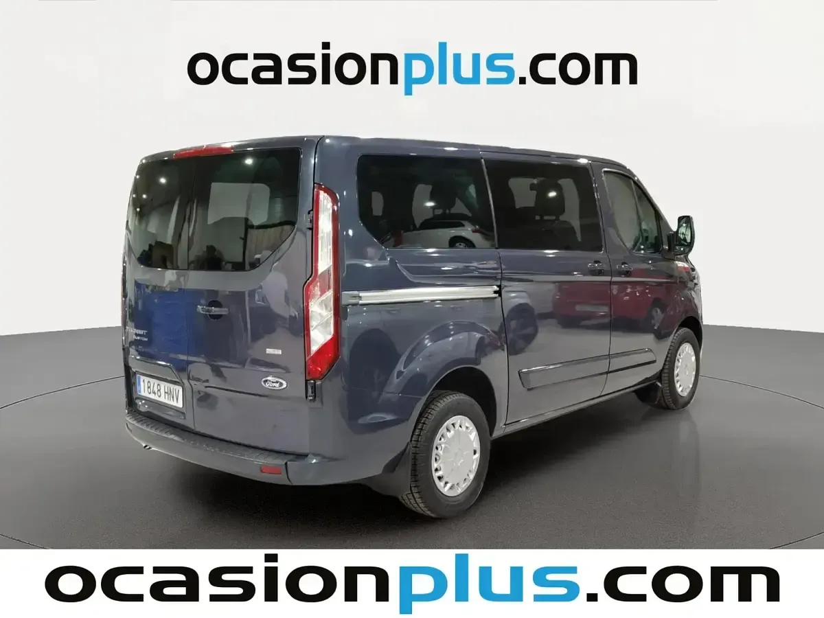Usado Ford 300 Trend 125 CV (91 kW) 2013 Azul Familiar
