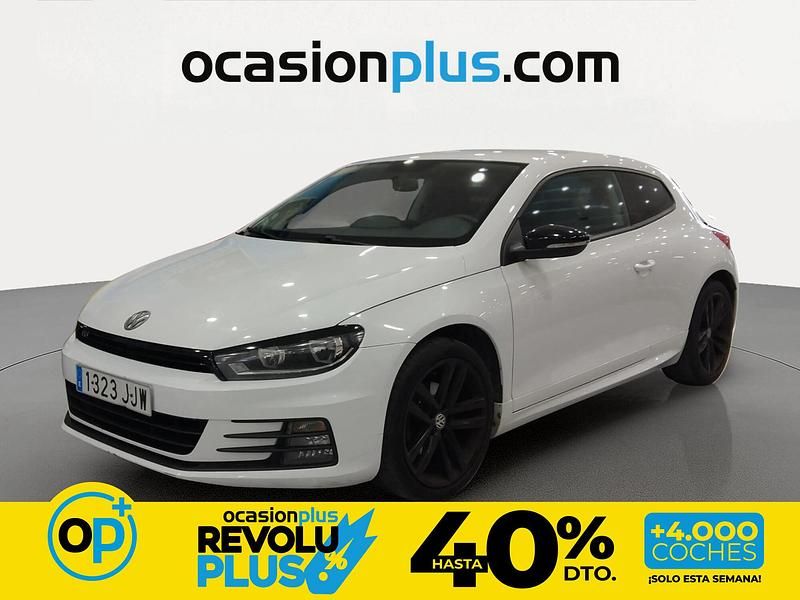 Usado VW Scirocco R-line 125 CV (91 kW) 2015 Blanco Coupe