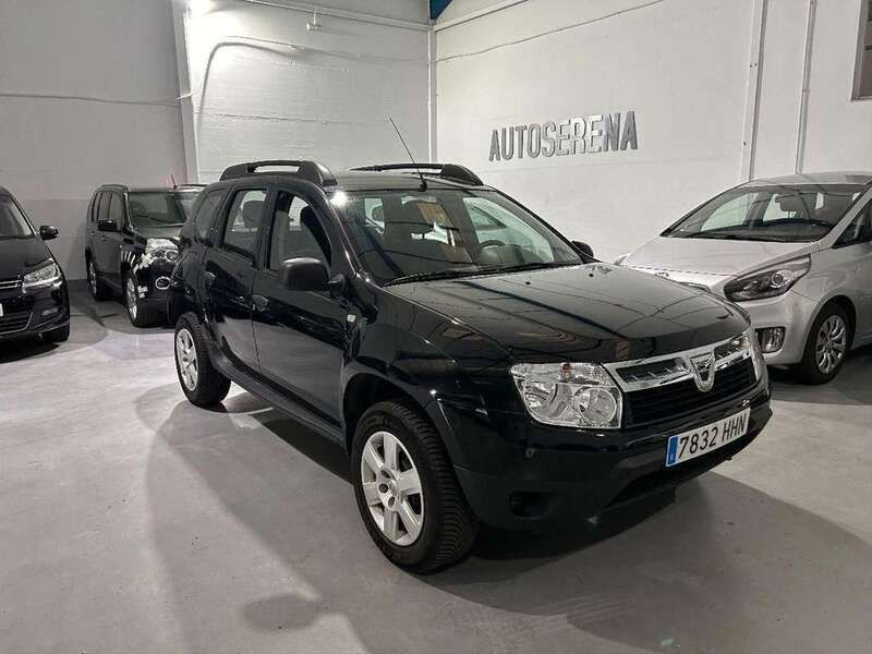 Negro Usado 2011 Dacia Duster Ambiance SUV | 7999 € (Precio justo) - Imagen 1/4