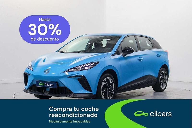 Usado MG MG4 EV 125 kW (170 CV) 2024 Azul Utilitario