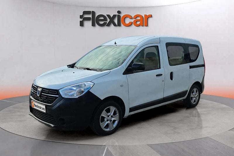 Usado Dacia Dokker Essentiel 95 CV (69 kW) 2020 Blanco Monovolumen