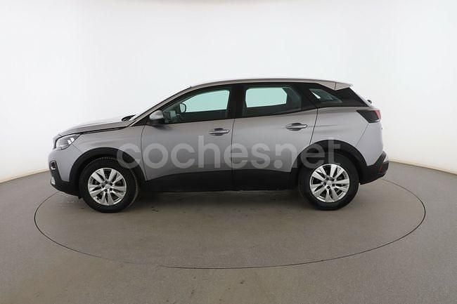 Usado Peugeot 3008 Active 131 CV (96 kW) 2019 Gris SUV