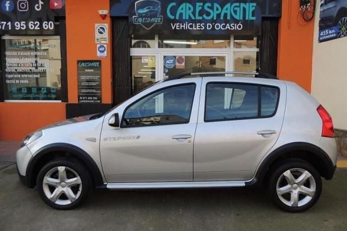 Usado Dacia Sandero Stepway 84 CV (61 kW) 2011