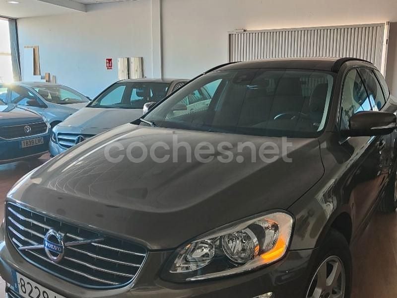Marrón Usado 2015 Volvo XC60 Momentum SUV | 14.999 € (Precio justo) - Imagen 1/4