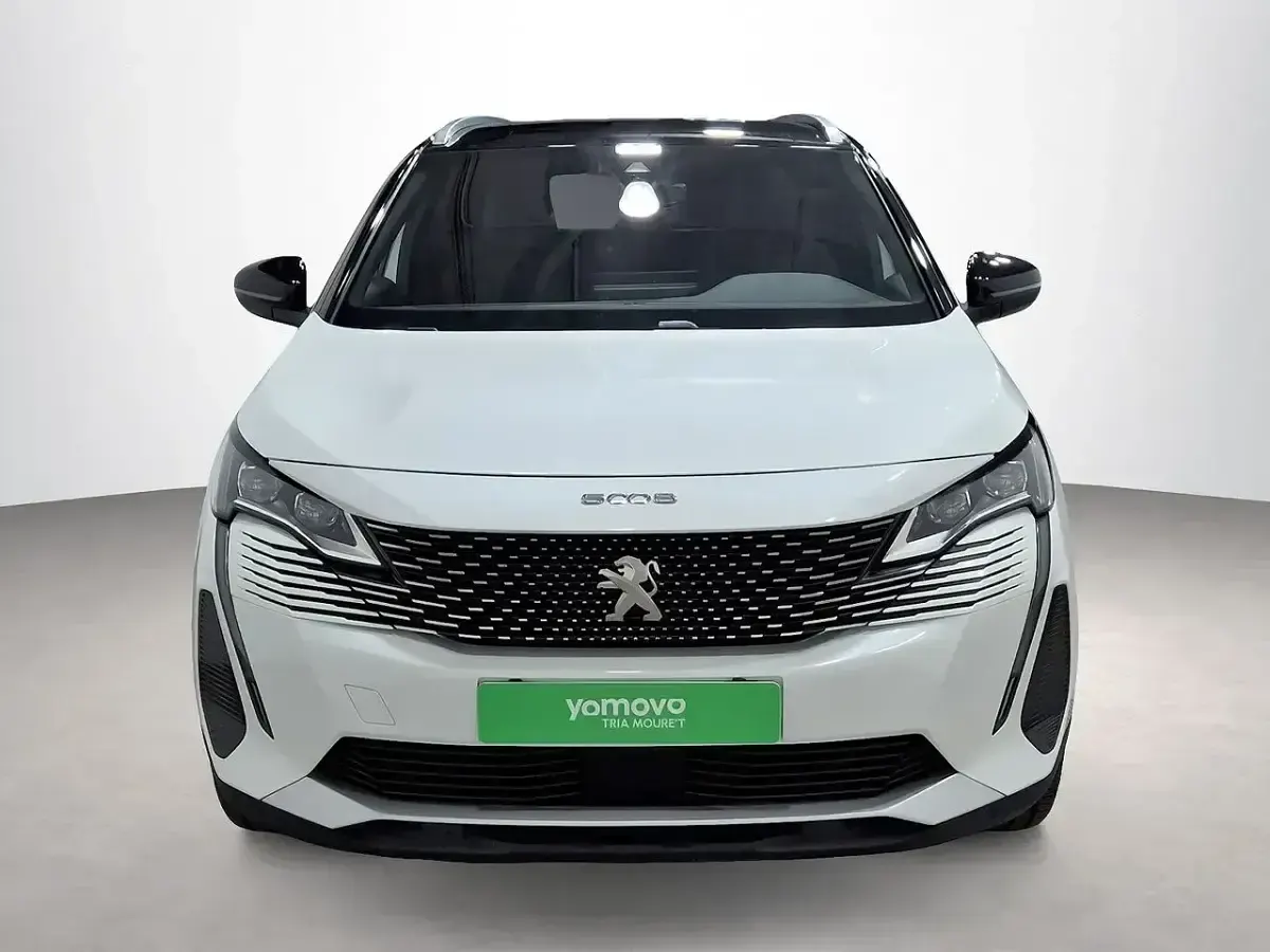 Usado Peugeot 5008 GT 131 CV (96 kW) 2023 Blanco SUV