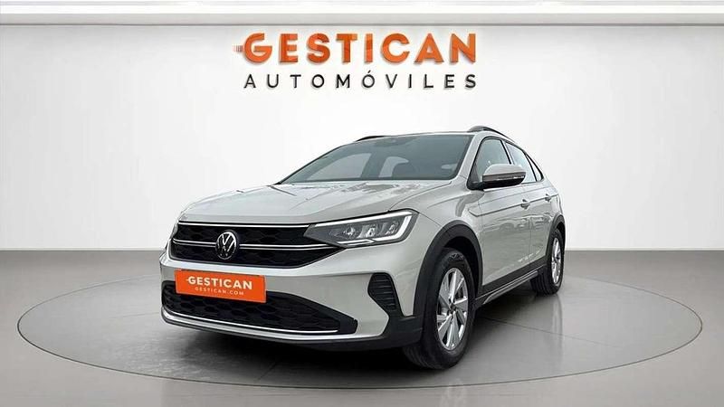 Usado VW Taigo Life 95 CV (69 kW) 2023 Gris SUV