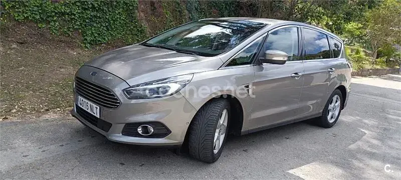 Usado Ford S-MAX Titanium 160 CV (117 kW) 2017 Beige Monovolumen
