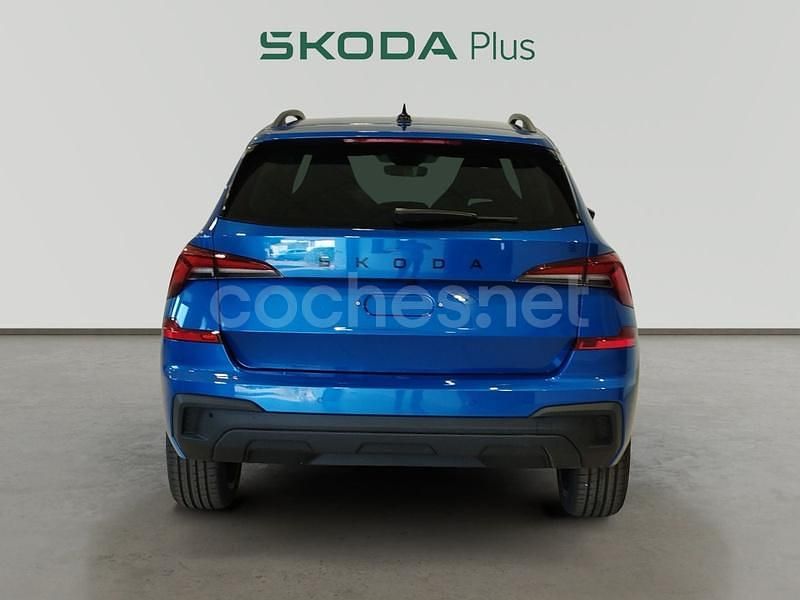 Nuevo Skoda Kamiq Sport 115 CV (84 kW) 2025 Azul SUV