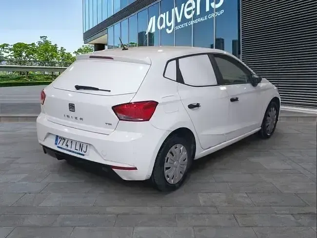Usado Seat Ibiza Reference 90 CV (66 kW) 2021 Blanco Utilitario