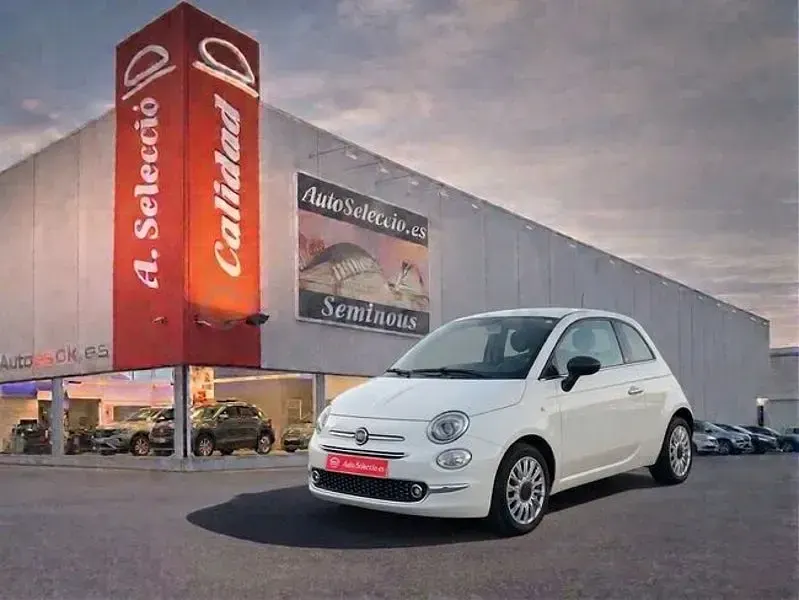 Usado Fiat 500 70 CV (51 kW) 2021 Blanco Berlina