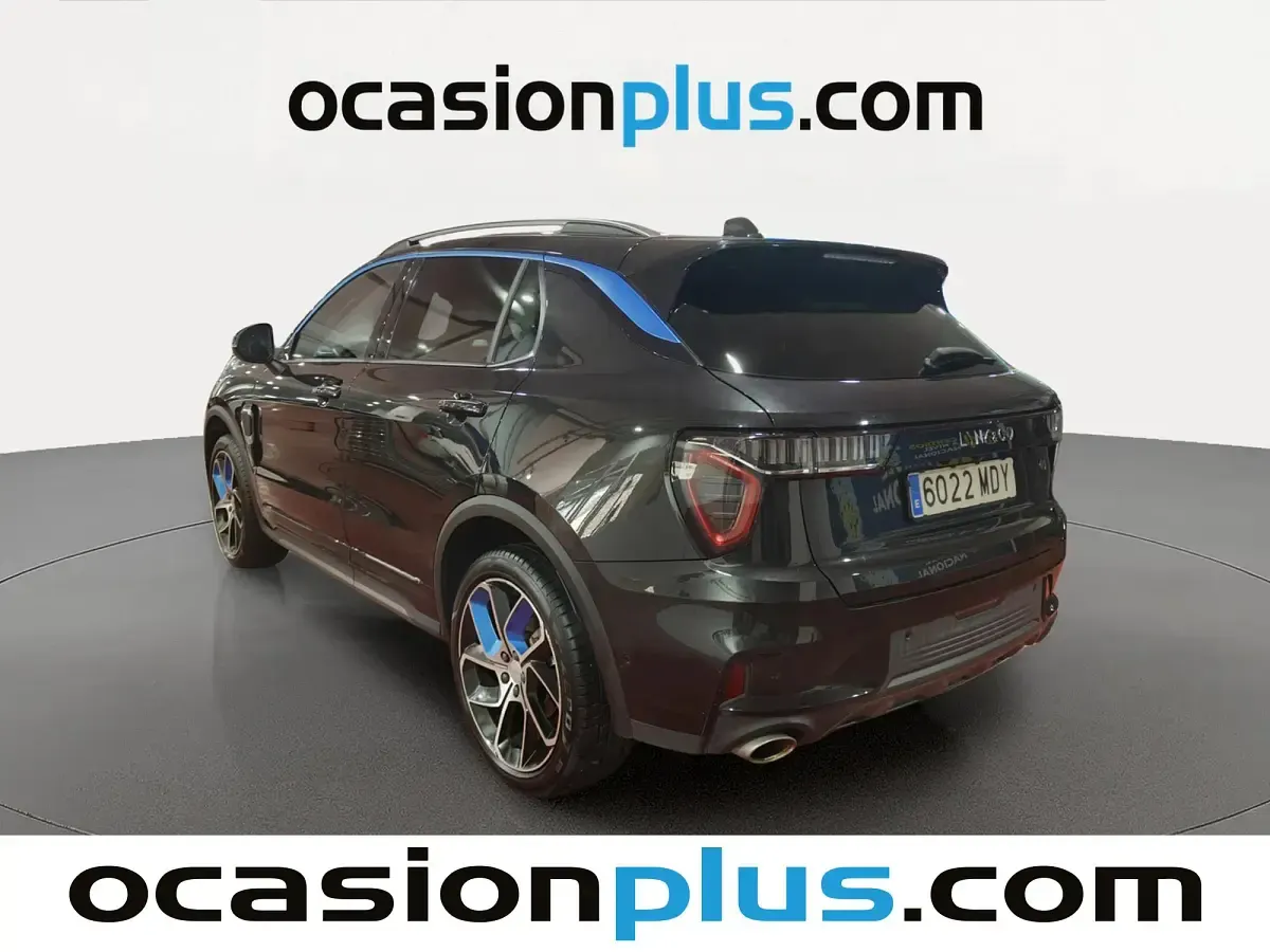 Usado Lynk & Co 01 261 CV (191 kW) 2023 Negro SUV