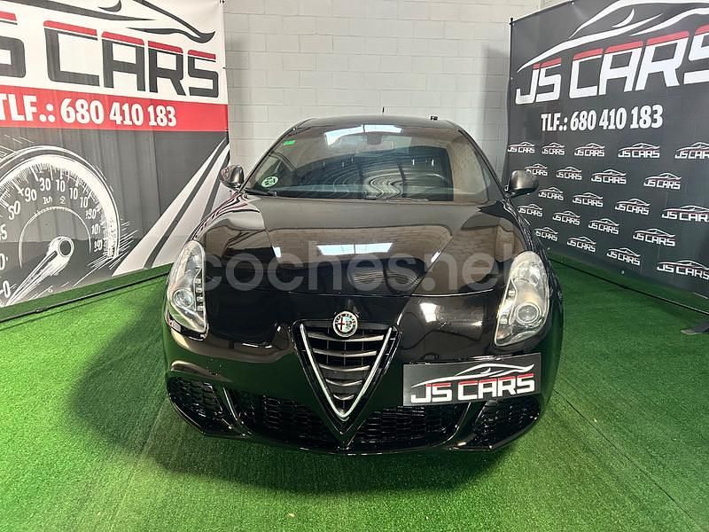 Usado Alfa Romeo Giulietta Sprint 105 CV (77 kW) 2015 Negro Utilitario