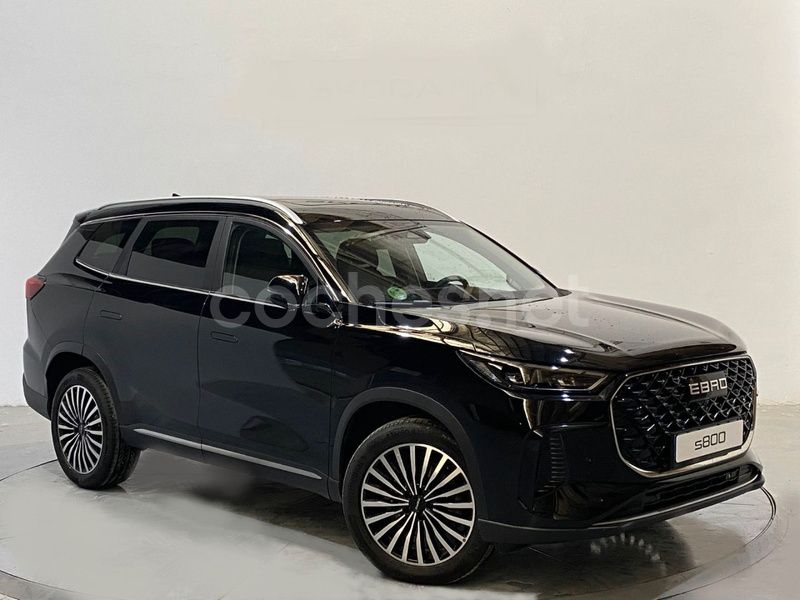 Negro Usado 2025 Ebro s800 Luxury SUV | 31.950 € (Precio justo) - Imagen 1/4