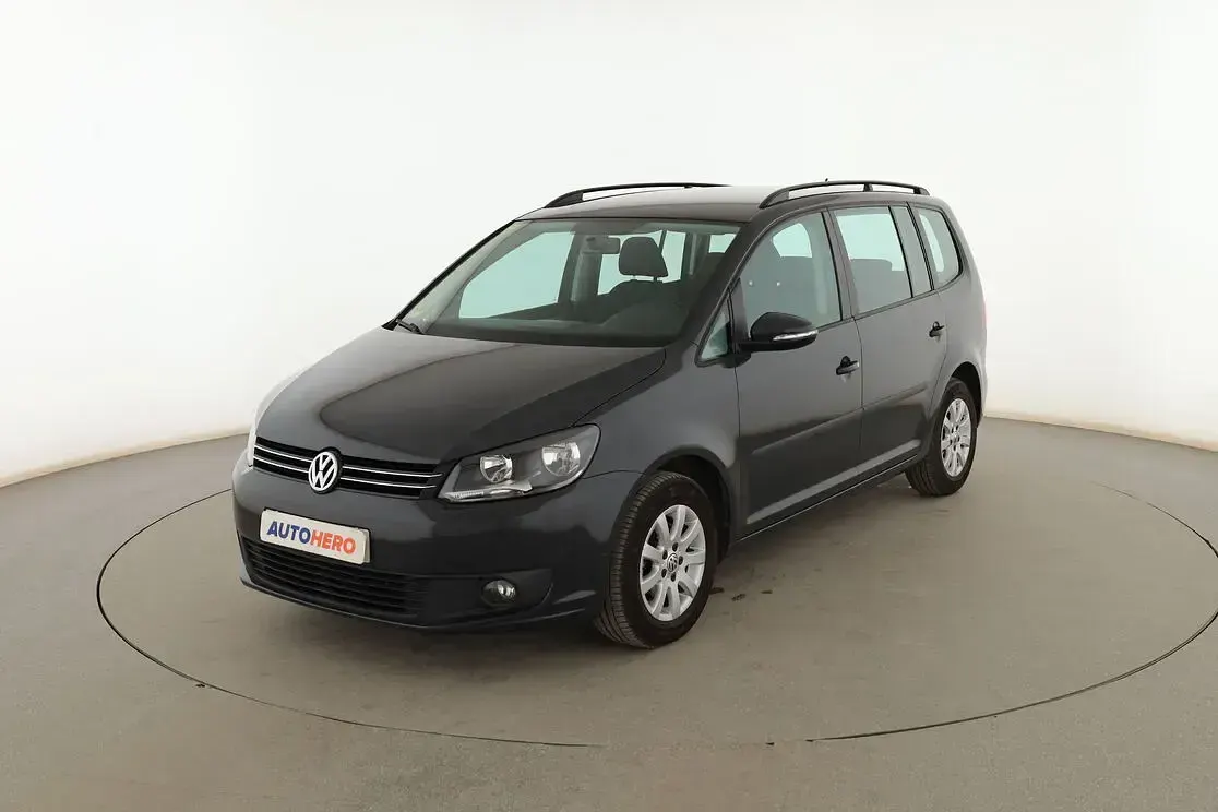 Usado VW Touran Edition 105 CV (77 kW) 2014 Monovolumen
