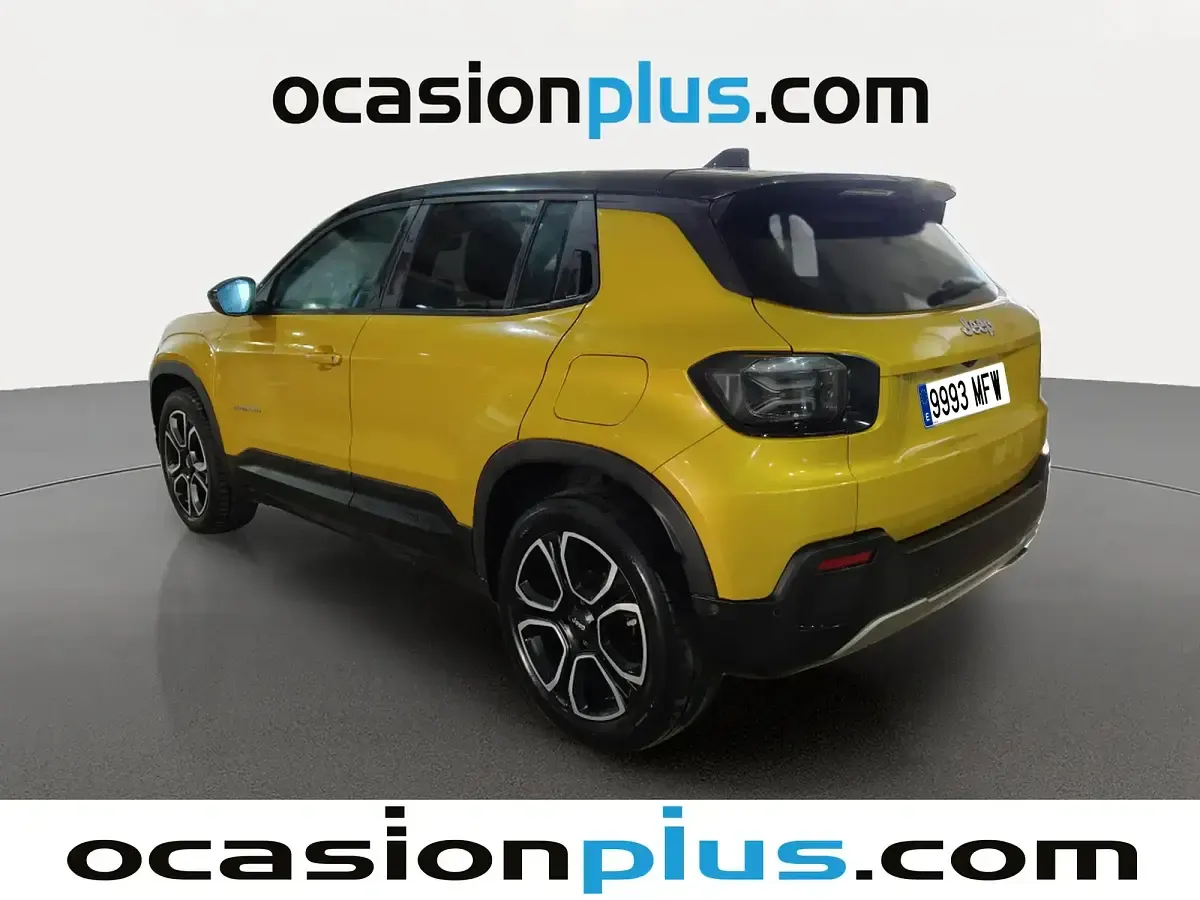 Usado Jeep Avenger Summit 100 CV (73 kW) 2023 Amarillo SUV