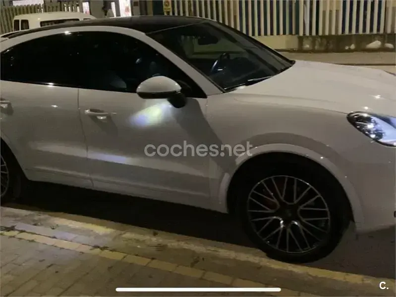 Usado Porsche Cayenne 340 CV (250 kW) 2020 Blanco SUV