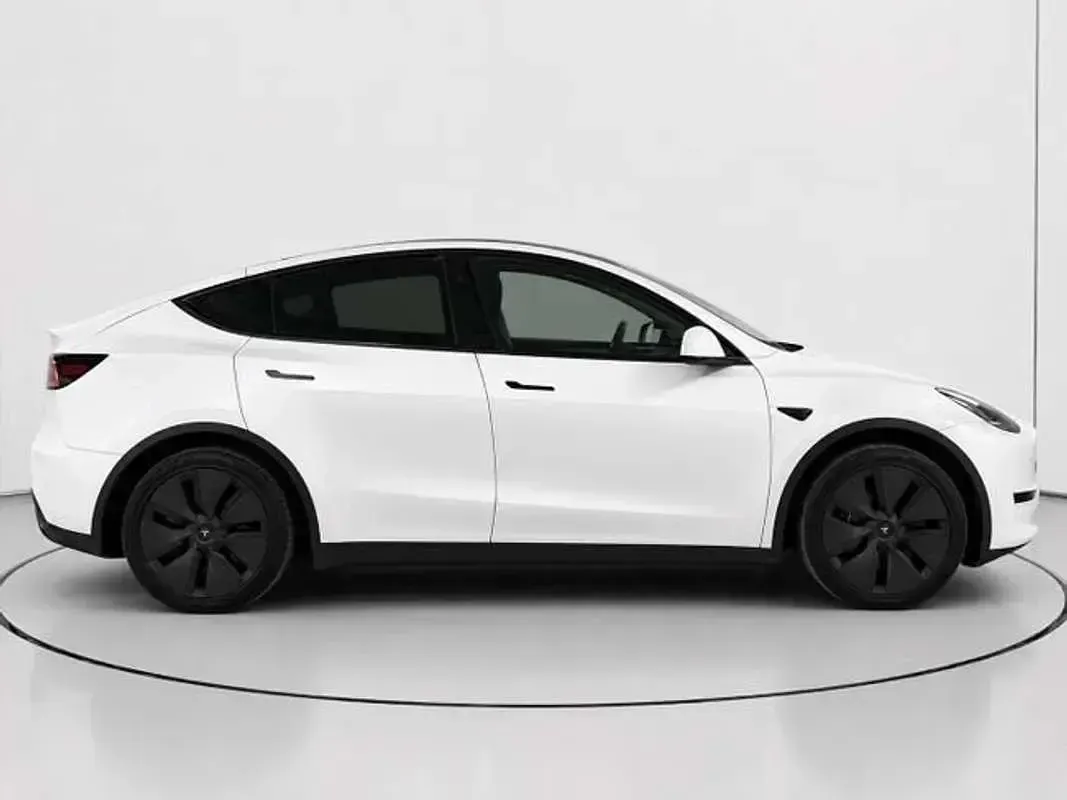 Usado Tesla Model Y 258 kW (351 CV) 2024 Blanco SUV