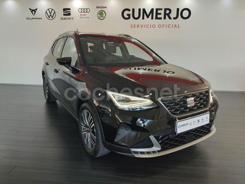Negro Usado 2024 Seat Arona FR SUV | 19.500 € (Precio justo) - Imagen 1/4