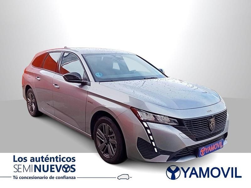 Usado Peugeot 308 Style 136 CV (100 kW) 2024 Gris