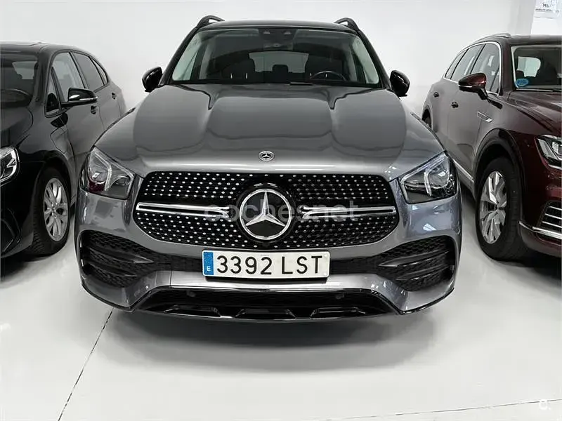 Usado Mercedes GLE400 330 CV (242 kW) 2021 Gris / plata SUV