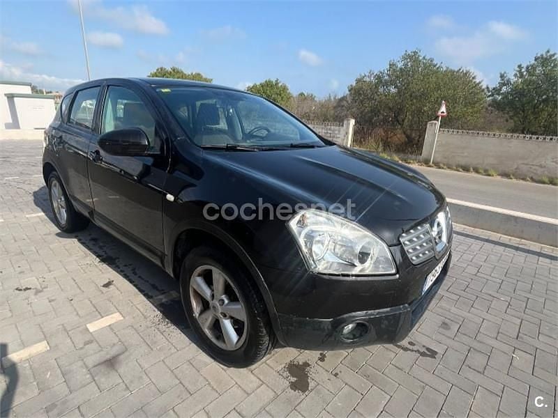Usado Nissan Qashqai Acenta 106 CV (77 kW) 2009 Negro SUV