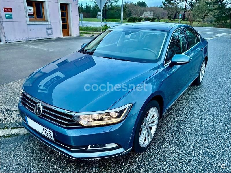 Azul Usado 2015 VW Passat Sport Berlina | 14.500 € (Precio justo) - Imagen 1/4
