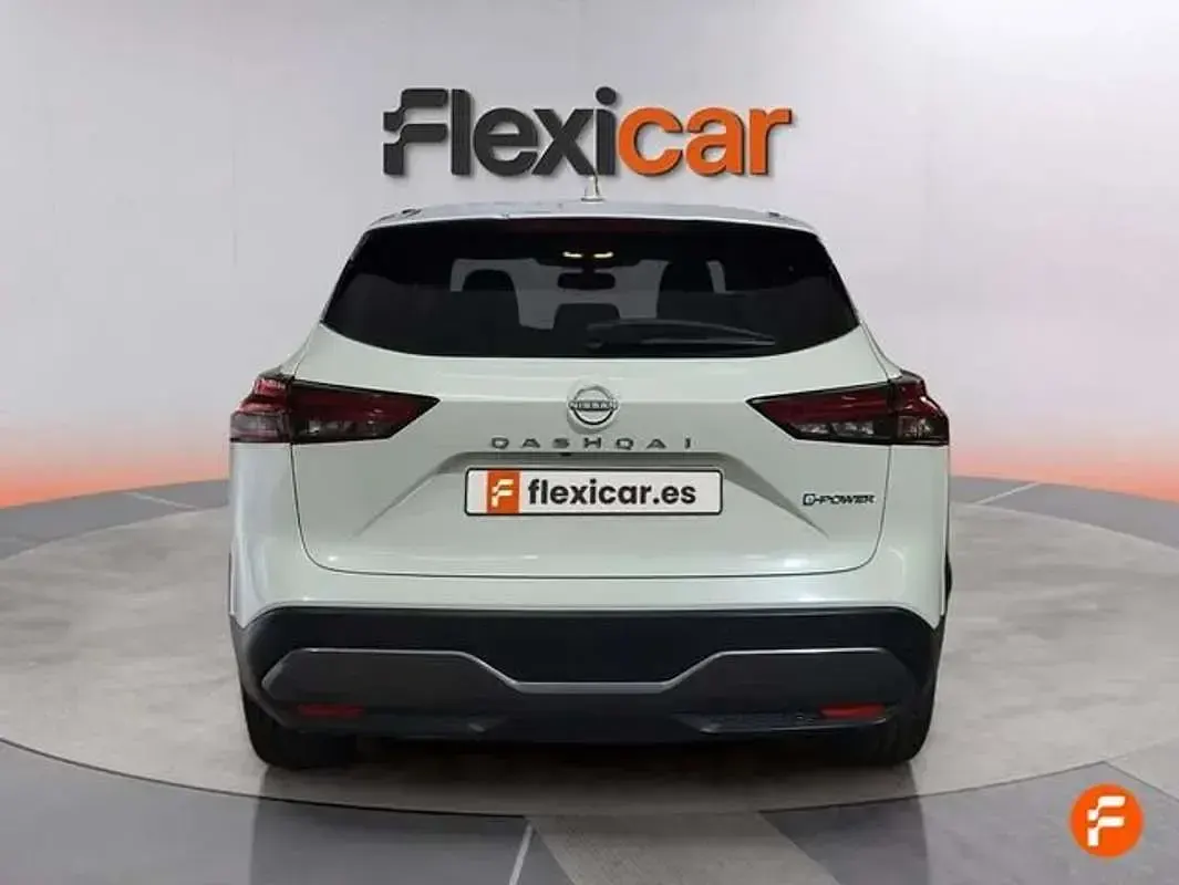 Usado Nissan Qashqai N-Connecta 190 CV (139 kW) 2023 Blanco SUV